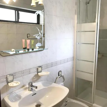 With 2 Bedrooms In Viana Do Castelo, With Wonderful Sea View, Balco... *